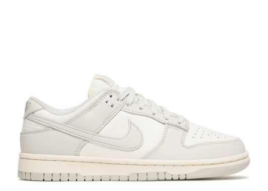 Dunk 'Light Bone'