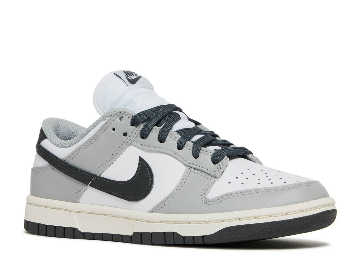 Dunk 'Light Smoke Grey'